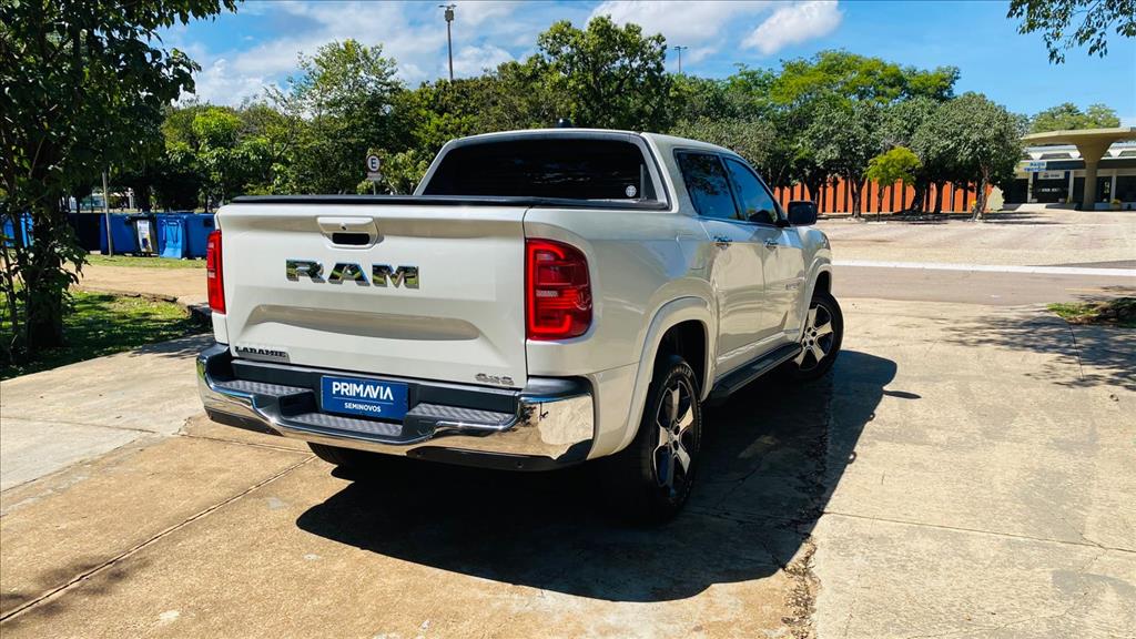 RAMPAGE 2.2 TURBO DIESEL LARAMIE 4X4 AUTOMÁTICO3