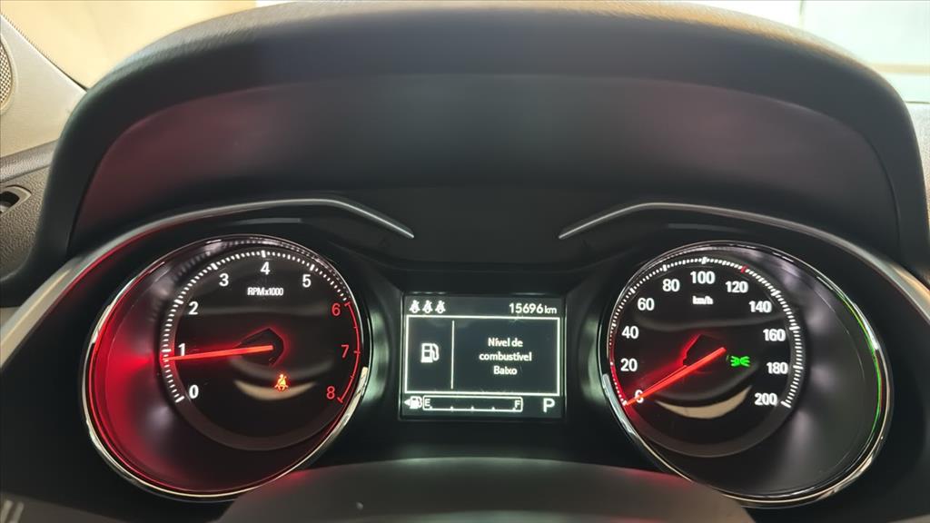 ONIX PLUS 1.0 TURBO FLEX PREMIER AUTOMÁTICO9