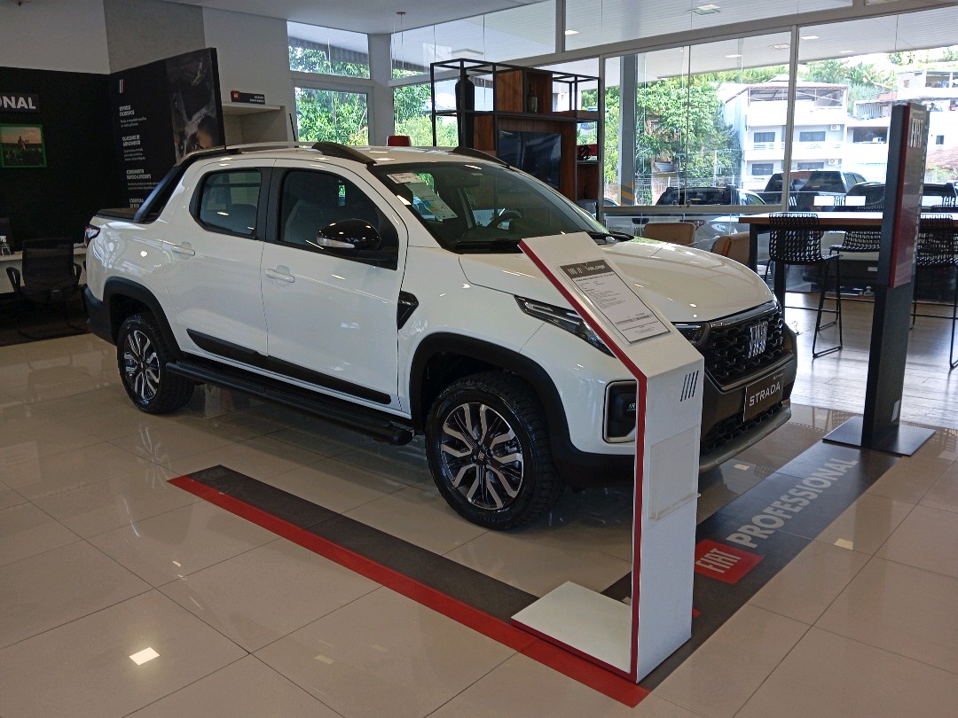 STRADA 1.0 TURBO 200 FLEX RANCH CD CVT1