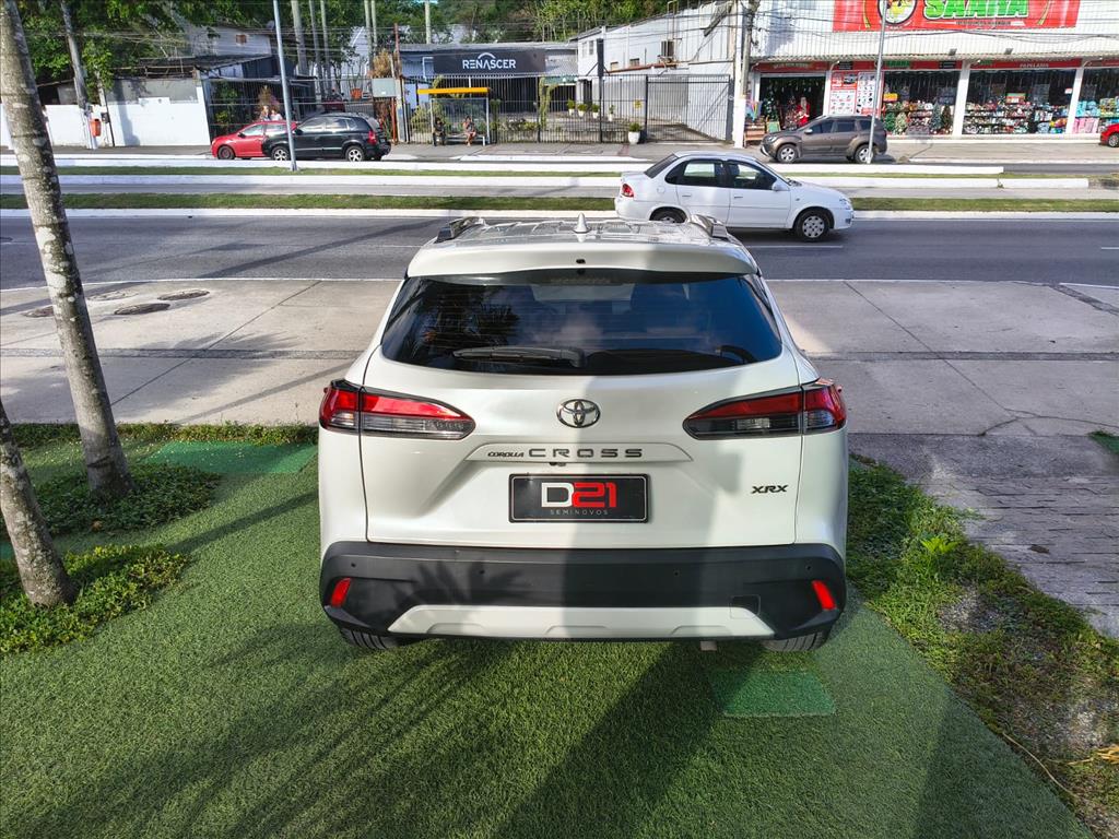 Toyota-COROLLA CROSS-2.0 VVT-IE FLEX XRX DIRECT SHIFT