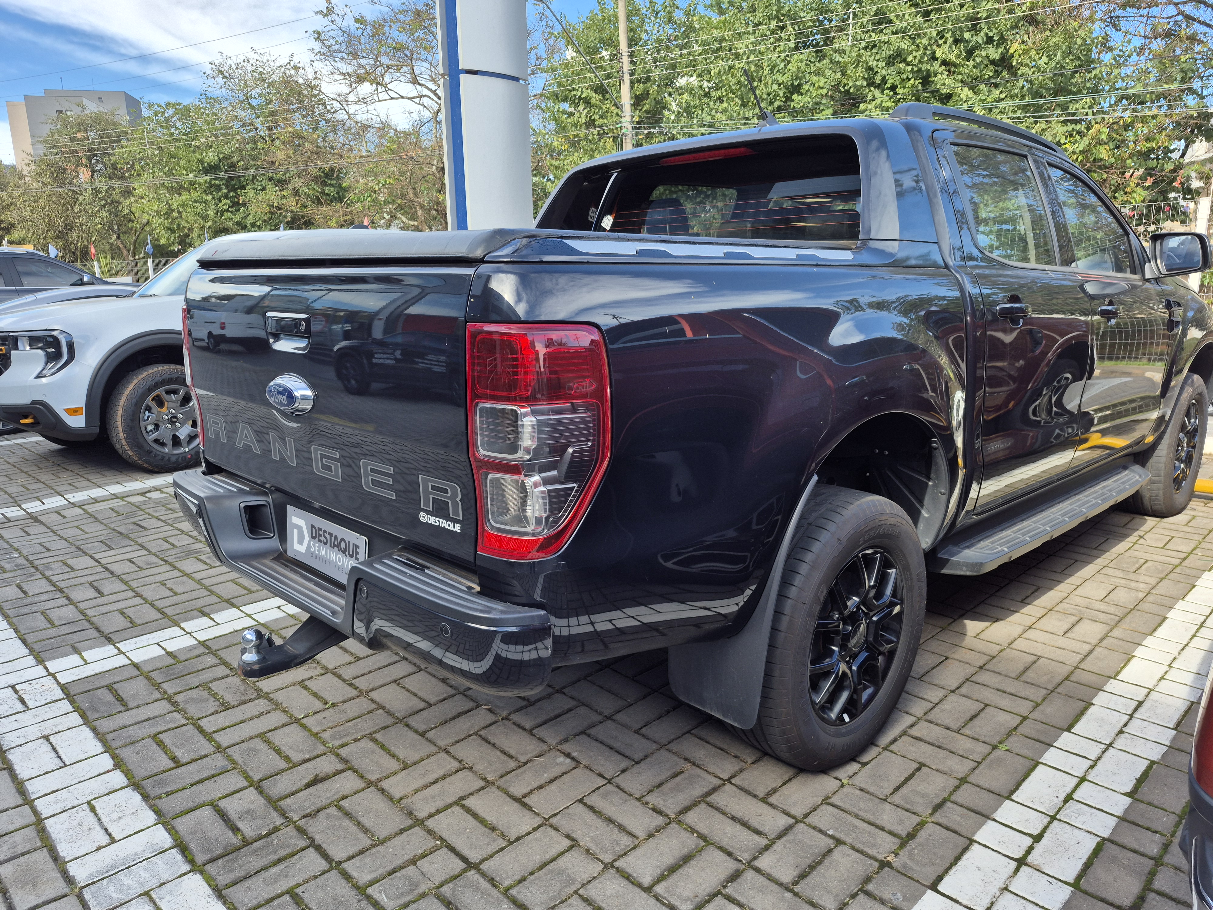 Foto ilustrativa do carro