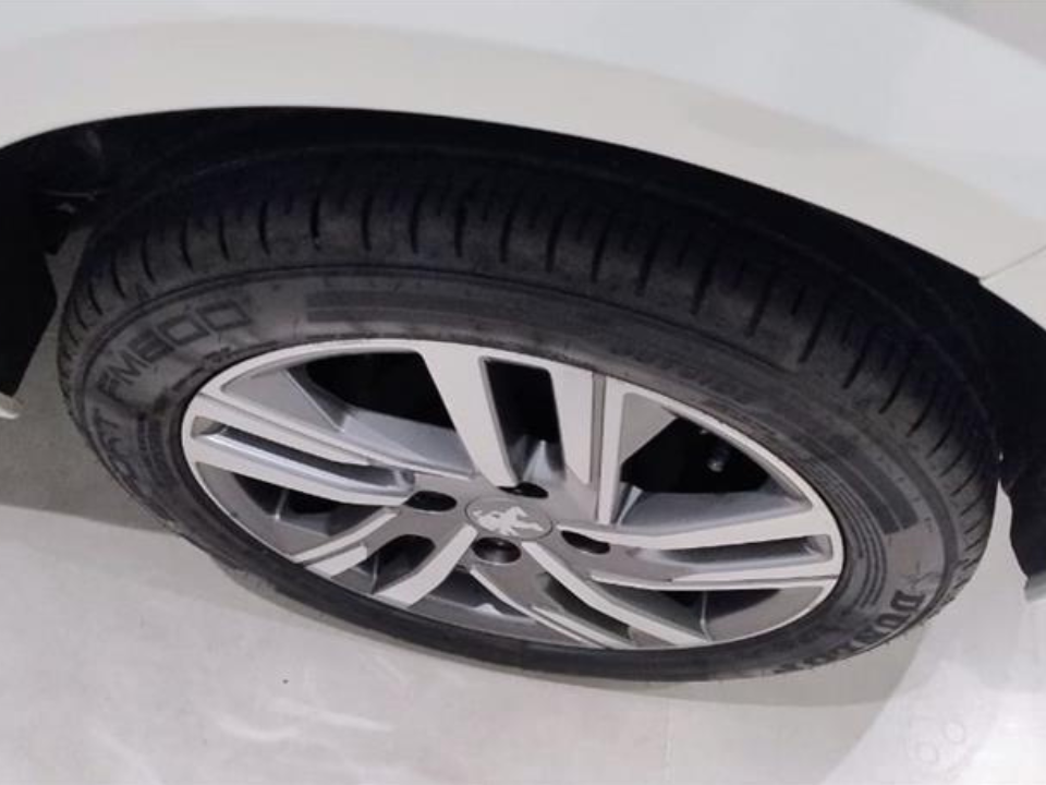 208 1.6 16V FLEX ALLURE AT66