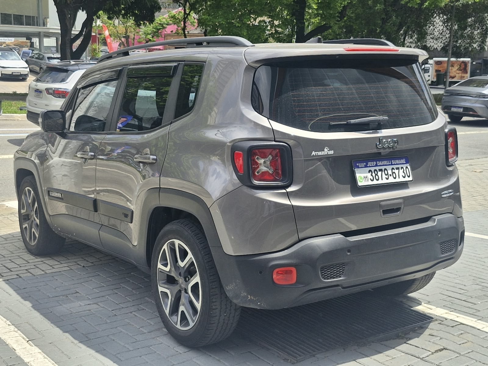 RENEGADE 1.8 16V FLEX LONGITUDE 4P AUTOMÁTICO1