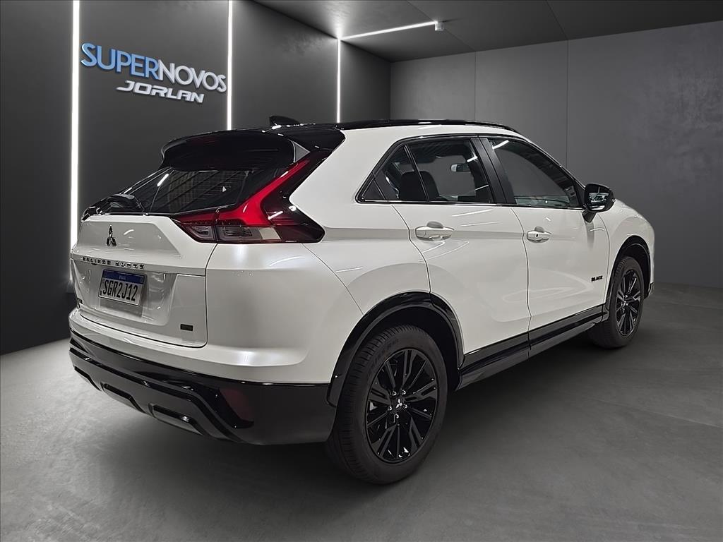 ECLIPSE CROSS 1.5 MIVEC TURBO GASOLINA HPE BLACK CVT2