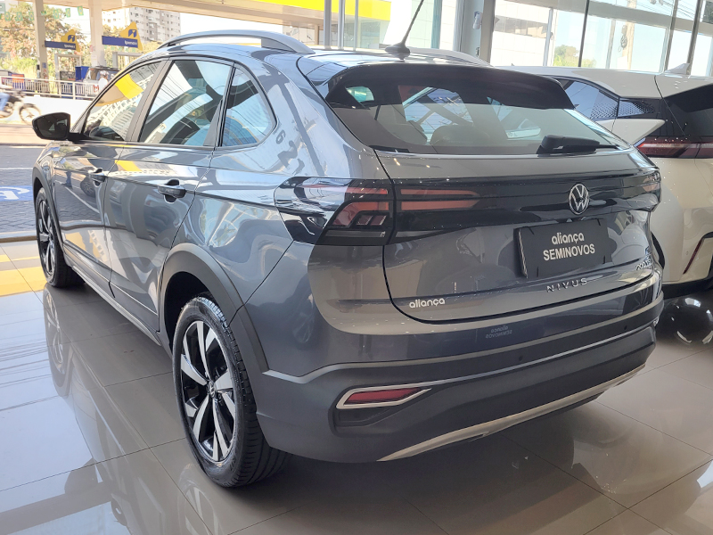 NIVUS 1.0 200 TSI TOTAL FLEX HIGHLINE AUTOMÁTICO5