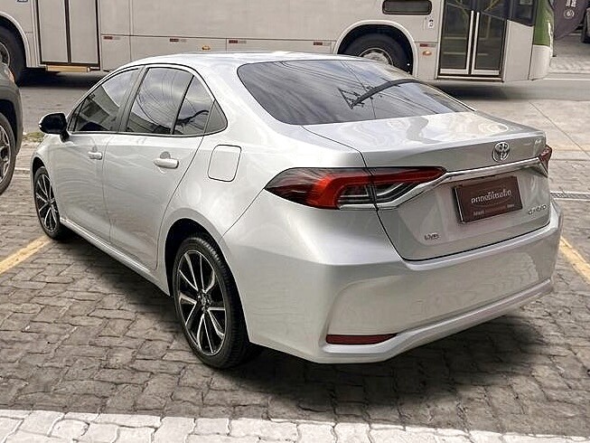 Toyota Corolla - 2.0 VVT-IE FLEX XEI DIRECT SHIFT