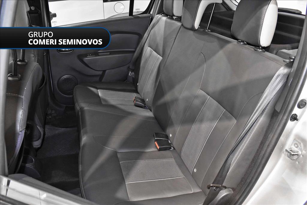 SANDERO 1.6 16V SCE FLEX INTENSE X-TRONIC