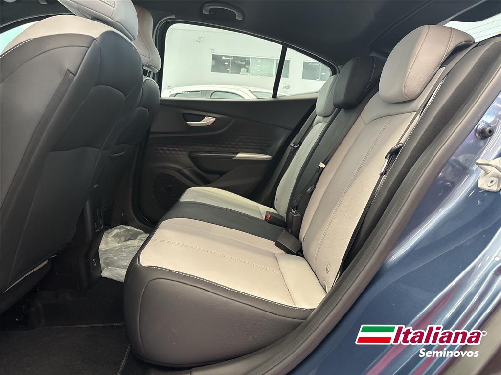 FASTBACK 1.0 TURBO 200 HYBRID IMPETUS CVT9