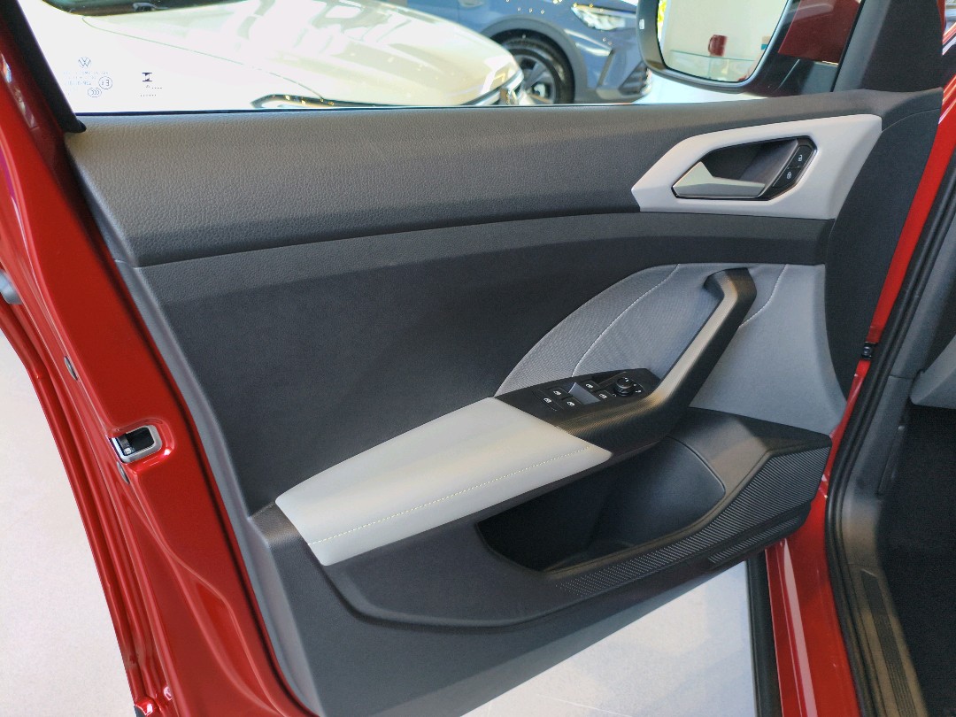 T-CROSS 1.0 200 TSI TOTAL FLEX COMFORTLINE AUTOMÁTICO7