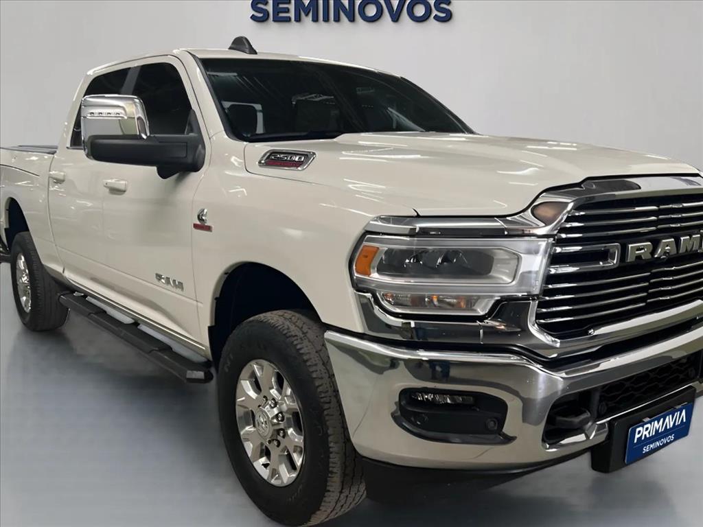 2500 6.7 I6 TURBO DIESEL LARAMIE CD 4X4 AUTOMÁTICO2