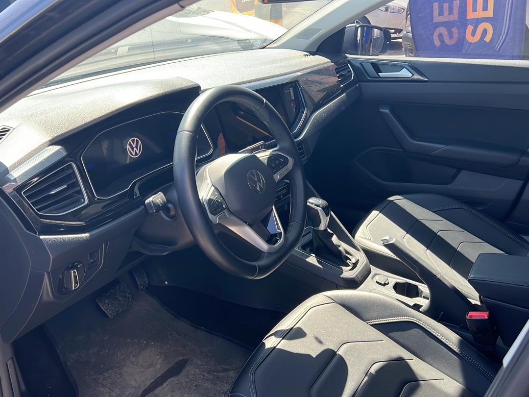 VIRTUS 1.0 200 TSI COMFORTLINE AUTOMÁTICO5