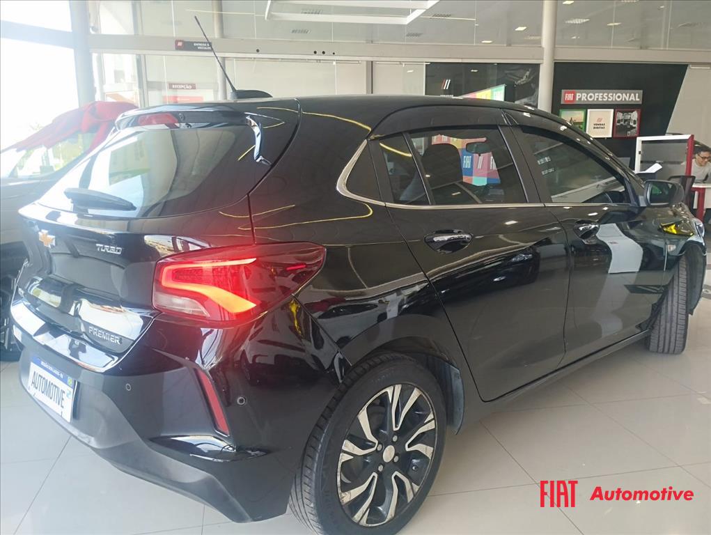 ONIX 1.0 TURBO FLEX PREMIER AUTOMÁTICO3