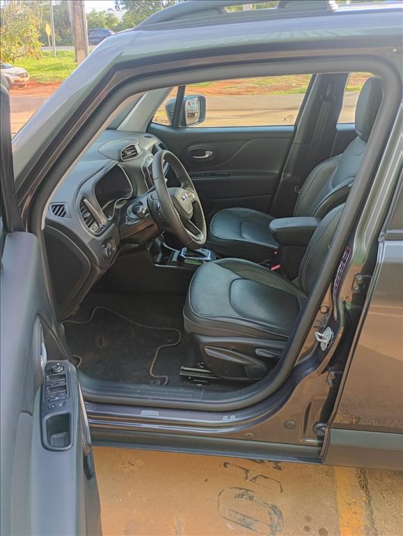 RENEGADE 1.3 T270 TURBO FLEX LONGITUDE AT66