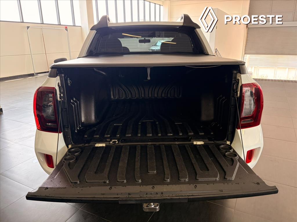 DUSTER OROCH 2.0 16V FLEX DYNAMIQUE 4P AUTOMÁTICO6