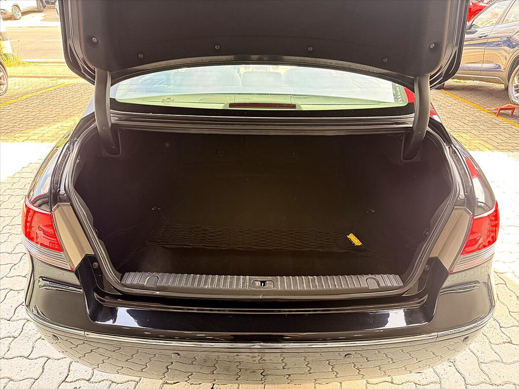Hyundai Azera - 3.3 MPFI GLS SEDAN V6 24V GASOLINA 4P AUTOMÁTICO