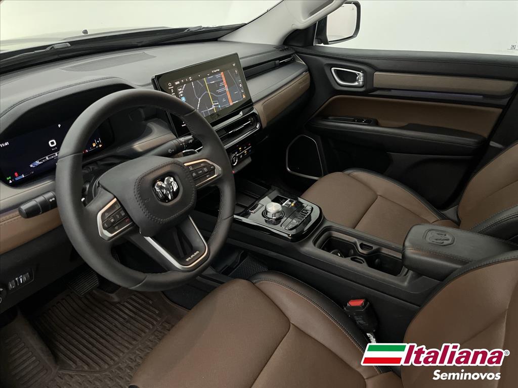 RAMPAGE 2.0 TURBO DIESEL LARAMIE 4X4 AUTOMÁTICO7