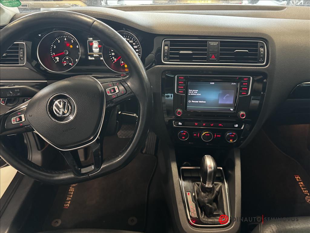 VW - Volkswagen-JETTA-2.0 TSI HIGHLINE 211CV GASOLINA 4P TIPTRONIC