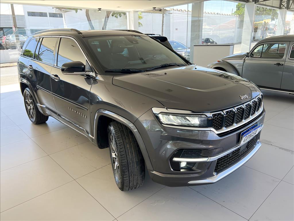 COMMANDER 1.3 T270 TURBO FLEX OVERLAND AT6