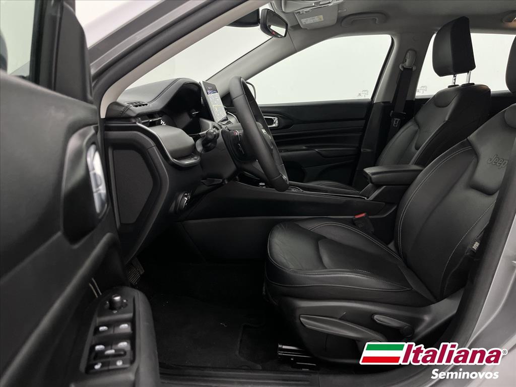 COMPASS 1.3 T270 TURBO FLEX LONGITUDE AT68