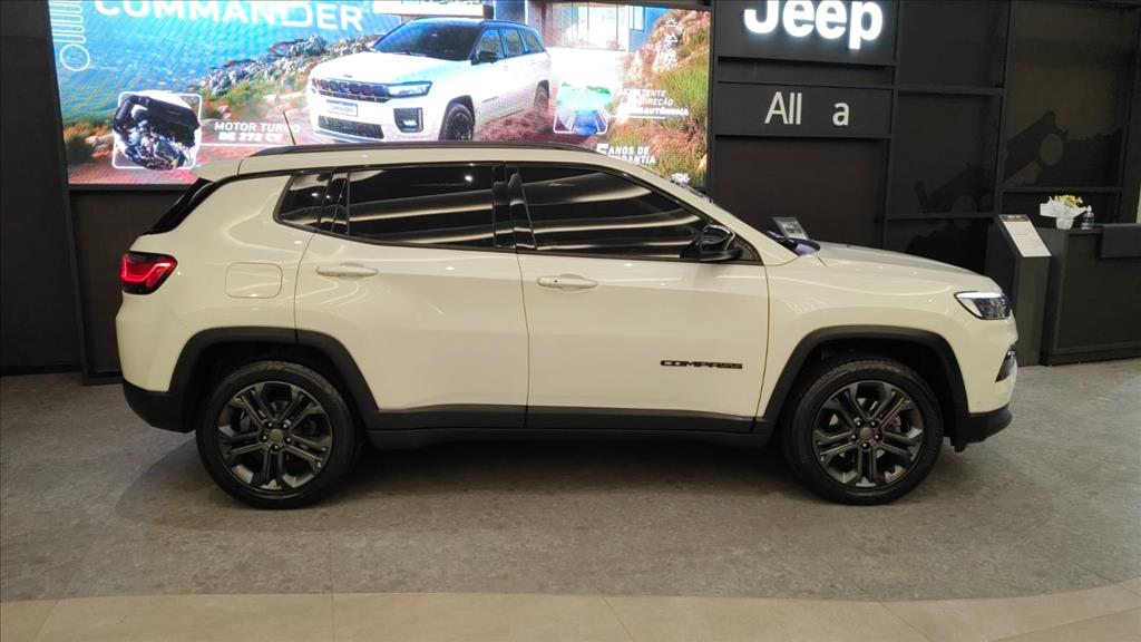 COMPASS 1.3 T270 TURBO FLEX LONGITUDE AT617