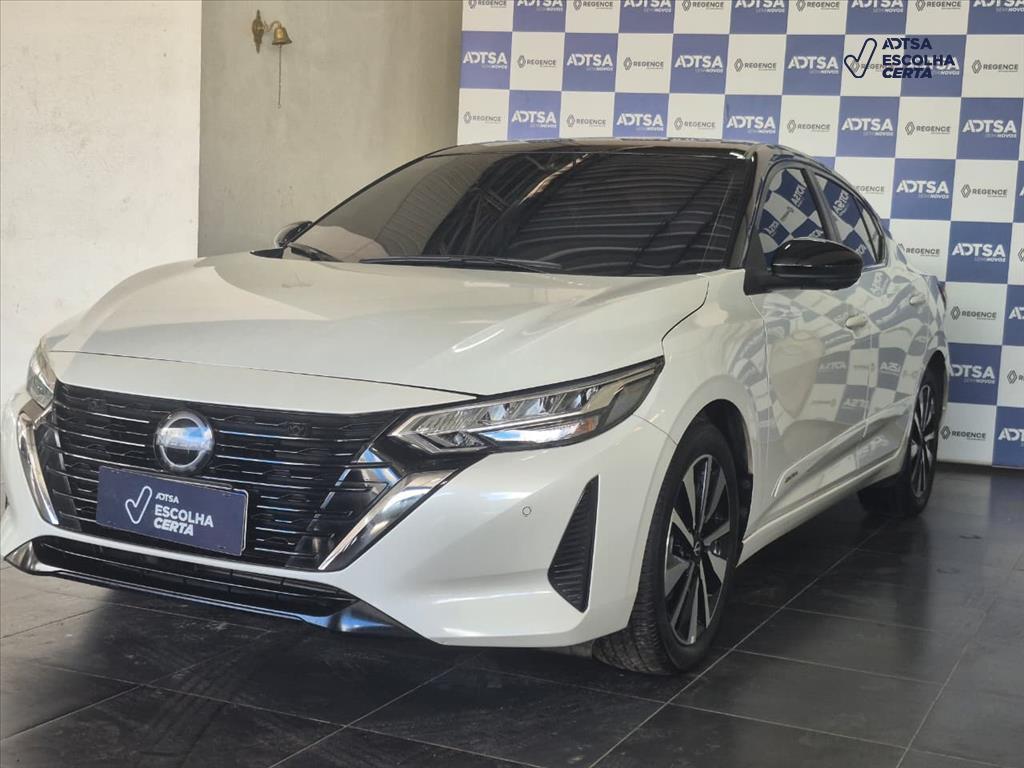 Nissan SENTRA 2025