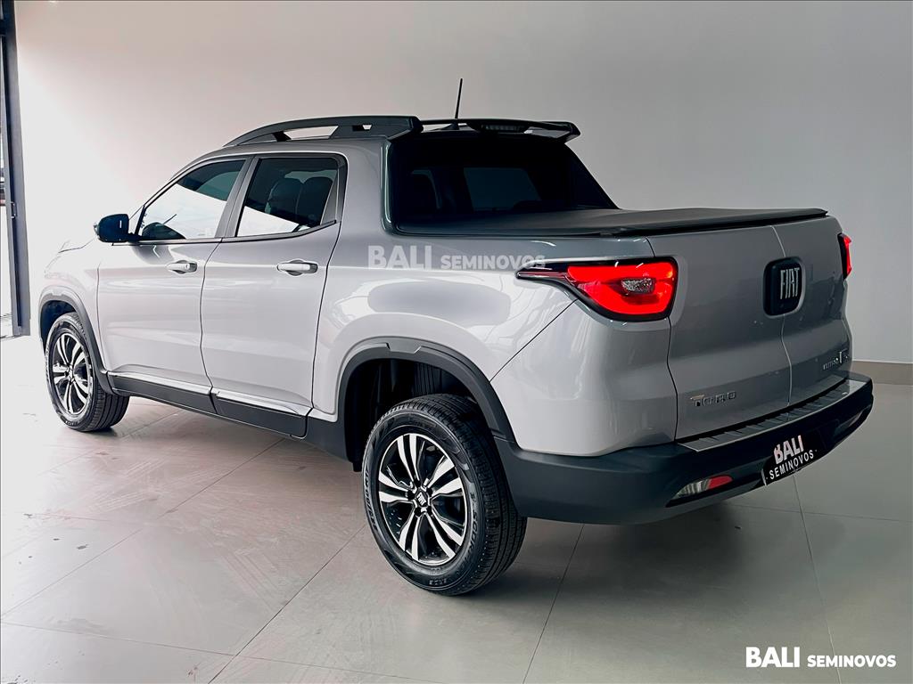 TORO 1.3 TURBO 270 FLEX FREEDOM AT64