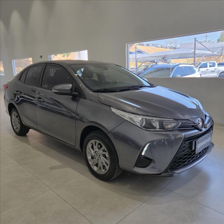 YARIS 1.5 16V FLEX SEDAN XS CONNECT MULTIDRIVE
