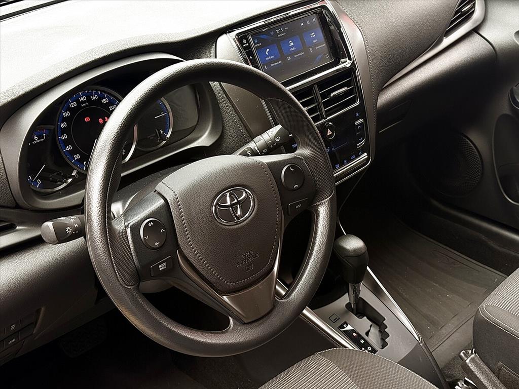 Toyota Yaris - 1.5 16V FLEX XL MULTIDRIVE