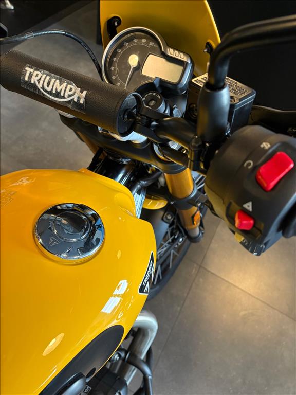 SCRAMBLER 400 XC8