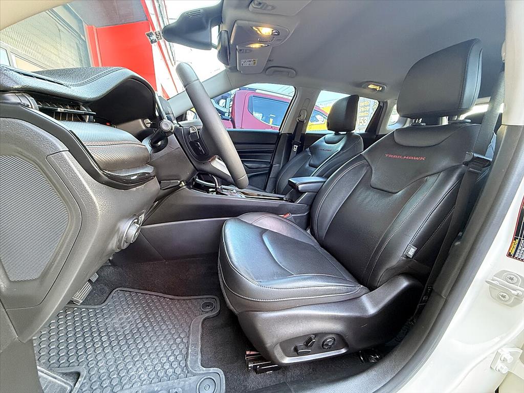 Jeep Compass - 2.0 TD350 TURBO DIESEL TRAILHAWK AT9