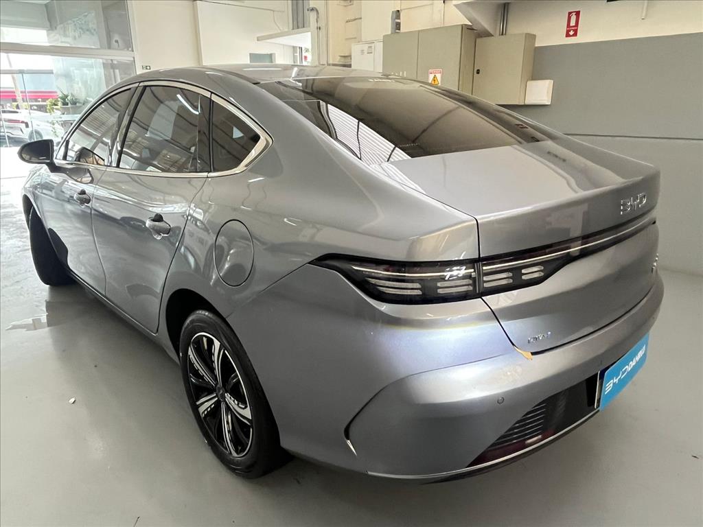 KING 1.5 DM-I PHEV GS AUTOMÁTICO12