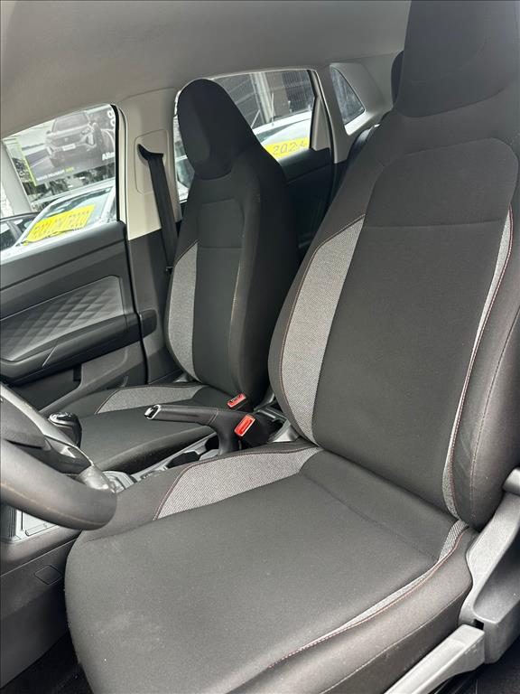 POLO 1.0 MPI TRACK MANUAL12