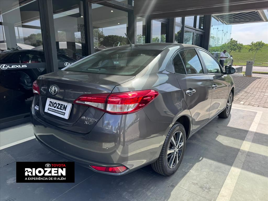 YARIS 1.5 16V FLEX SEDAN XLS CONNECT MULTIDRIVE3