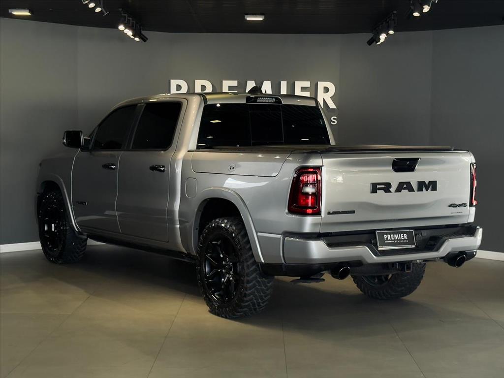 1500 3.0 HURRICANE 6 BITURBO GASOLINA LARAMIE NIGHT EDITION CD 4X4 AUTOMÁTICO10