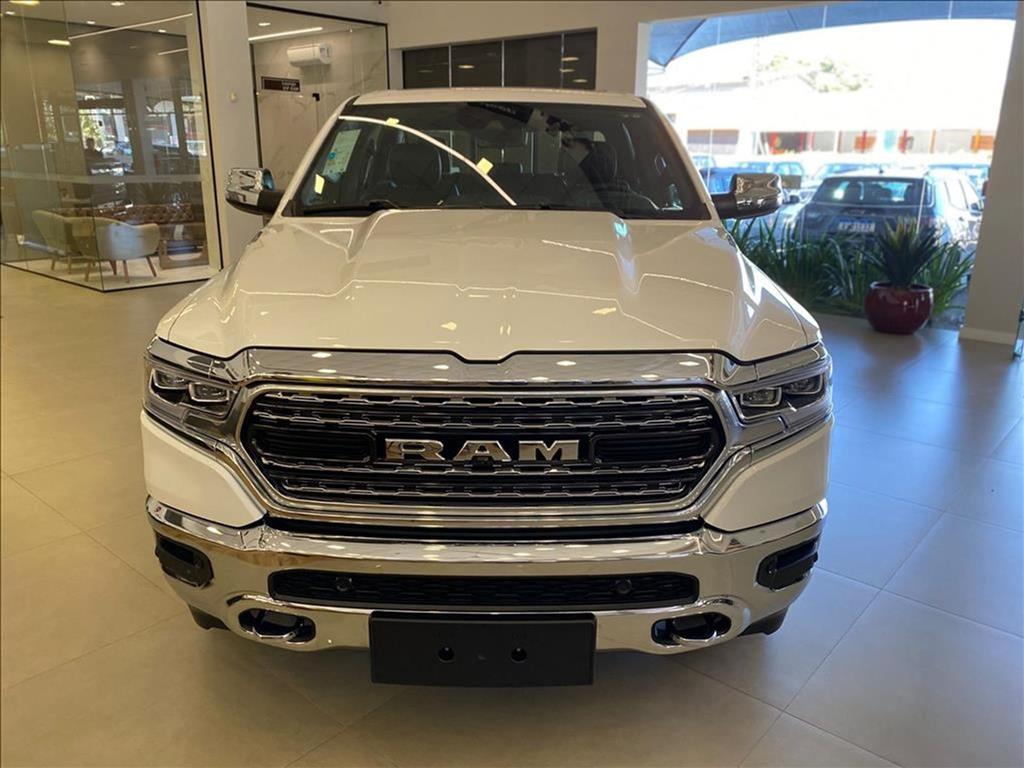 1500 5.7 V8 GASOLINA LIMITED CD 4X4 AUTOMÁTICO1