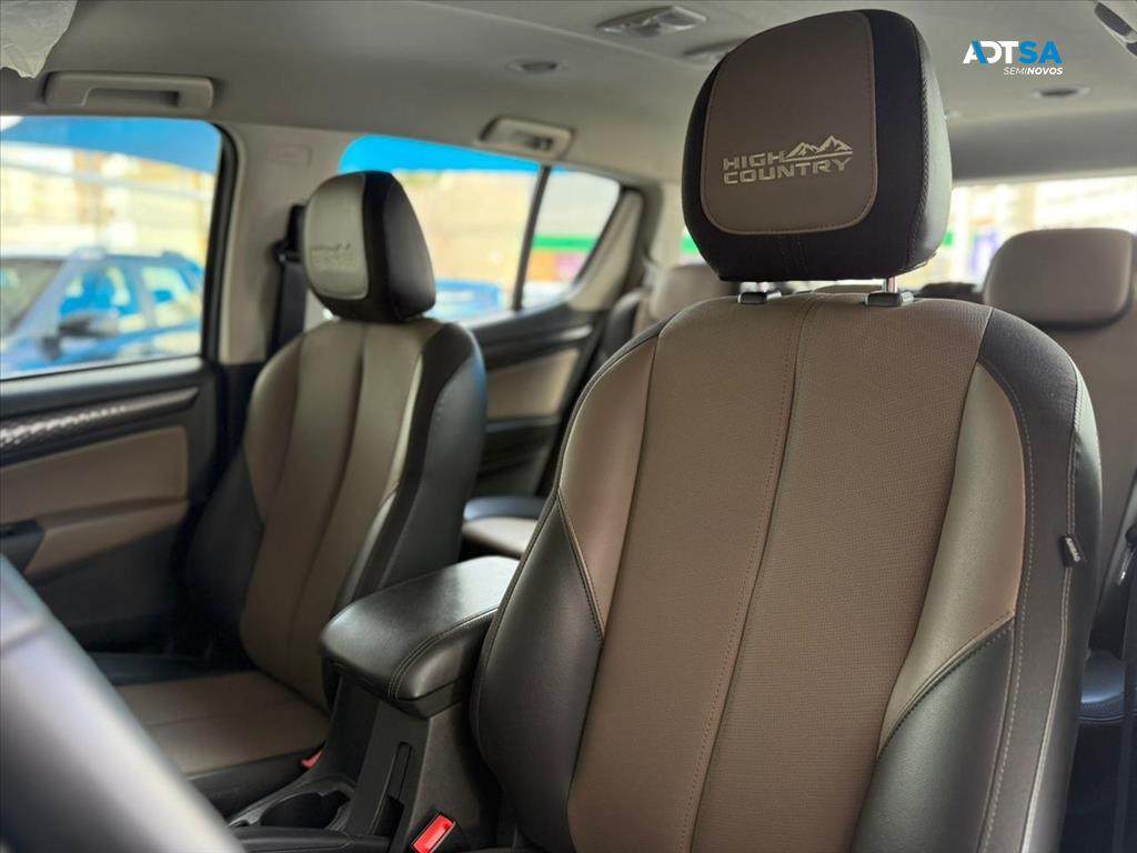 CHEVROLET TRAILBLAZER 2.8 16V TURBO DIESEL HIGH COUNTRY 7L 4X4 AUTOMÁTICO