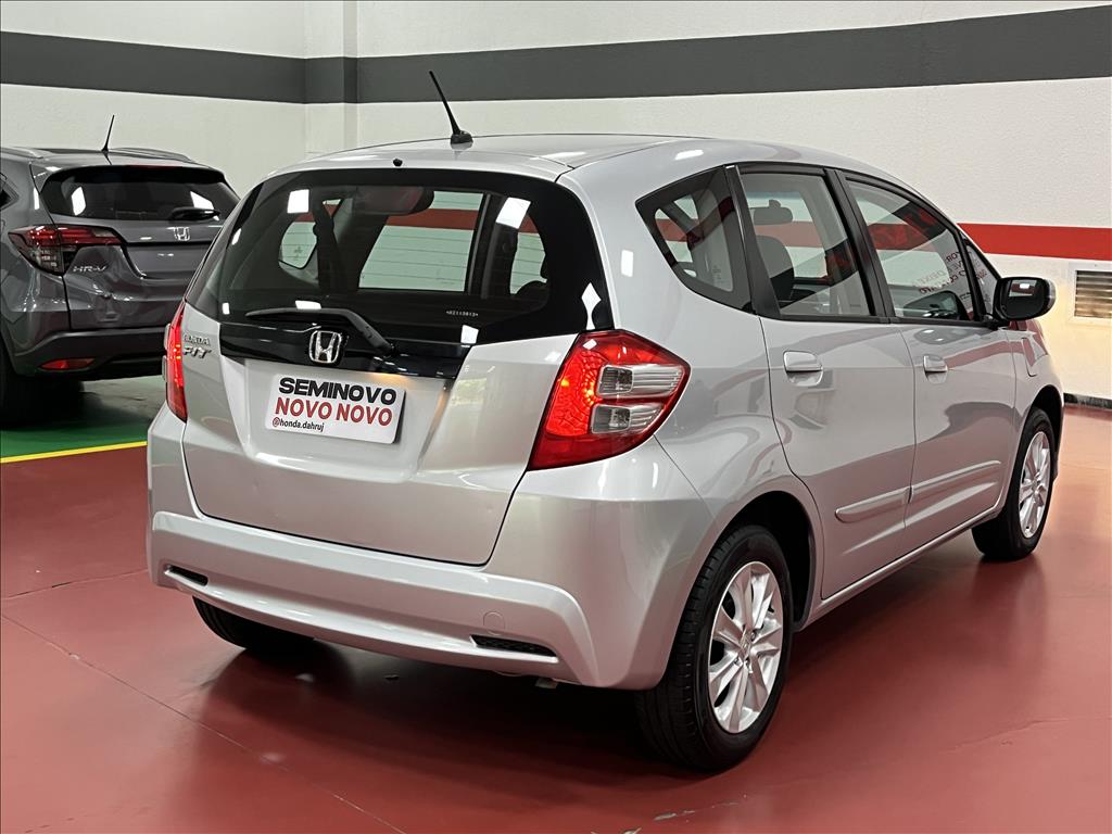 FIT 1.4 LX 16V FLEX 4P AUTOMÁTICO5