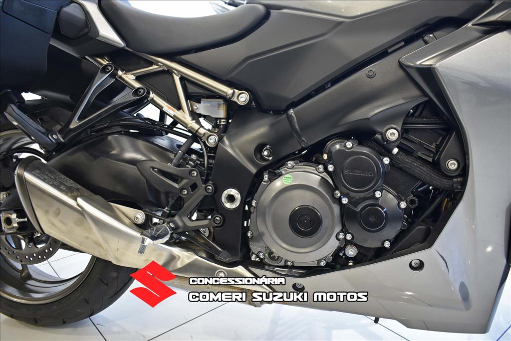 GSX-S 1000GT ABS10