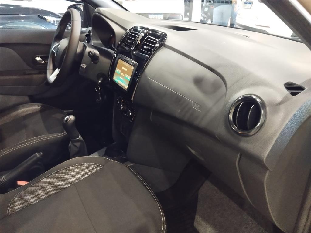 SANDERO 1.6 16V SCE FLEX ZEN MANUAL12