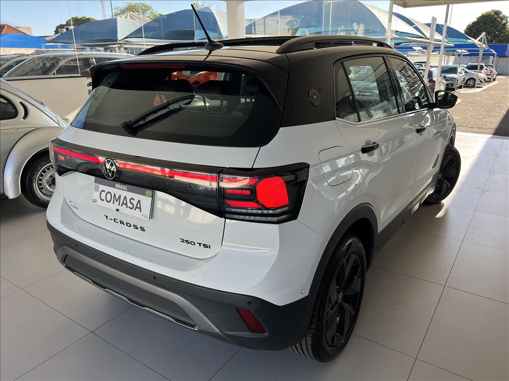 T-CROSS 1.4 250 TSI TOTAL FLEX EXTREME AUTOMÁTICO5