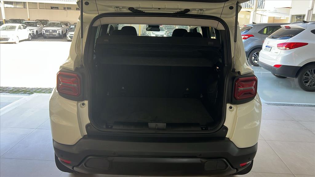 RENEGADE 1.3 T270 TURBO FLEX SPORT ALTITUDE AT64