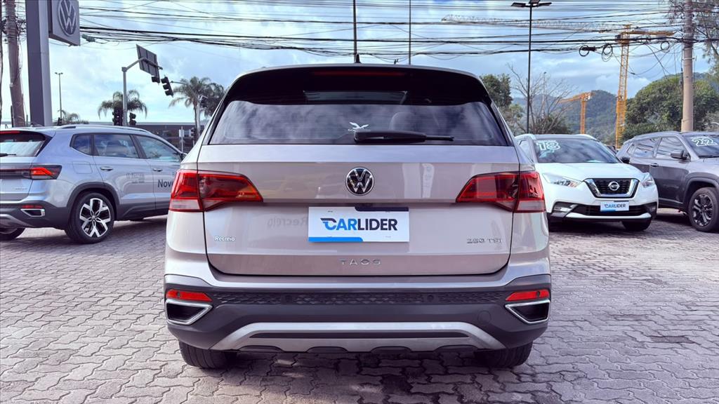 TAOS 1.4 250 TSI TOTAL FLEX HIGHLINE AUTOMÁTICO3