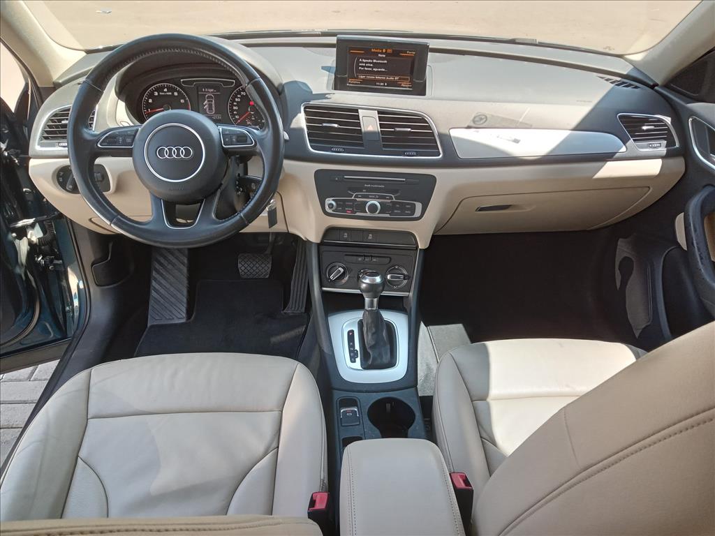 Q3 1.4 TFSI AMBIENTE GASOLINA 4P S TRONIC
