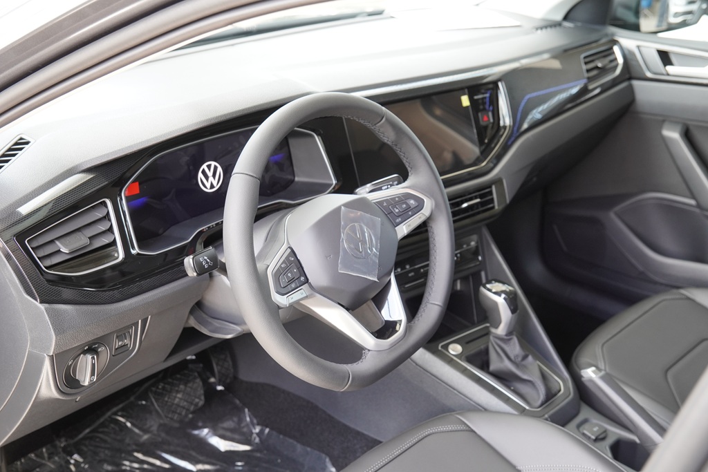 VIRTUS 1.0 200 TSI COMFORTLINE AUTOMÁTICO6