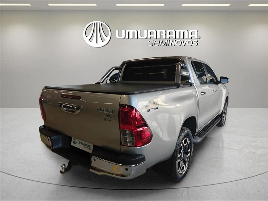 HILUX 2.8 D-4D TURBO DIESEL CD SRV 4X4 AUTOMÁTICO3