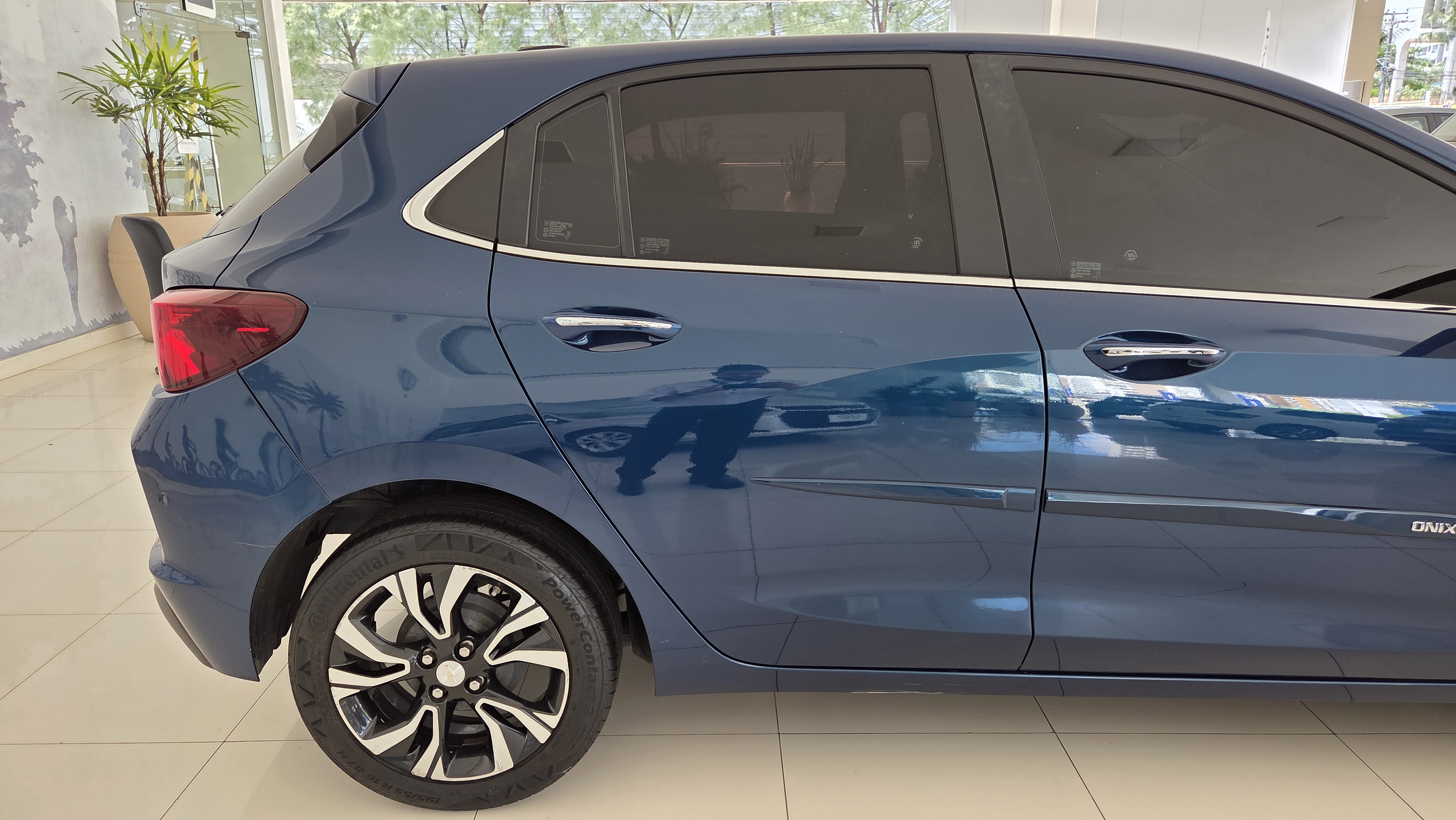 GM - Chevrolet-ONIX-1.0 TURBO FLEX PREMIER AUTOMÁTICO