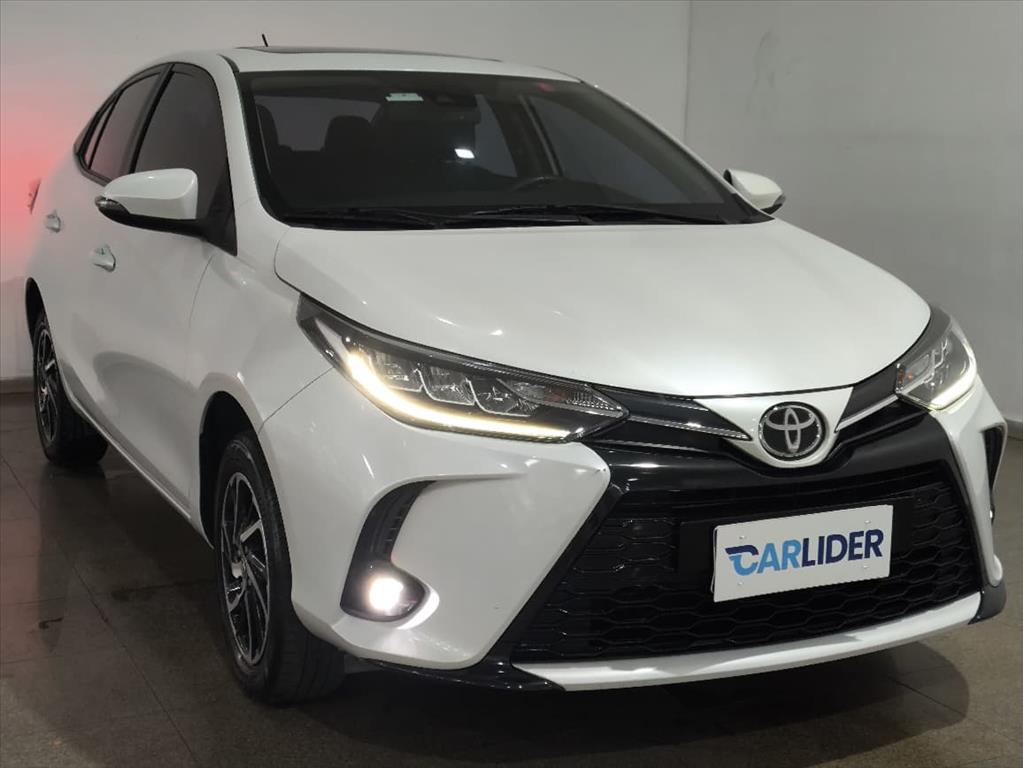 YARIS 1.5 16V FLEX SEDAN XLS MULTIDRIVE2