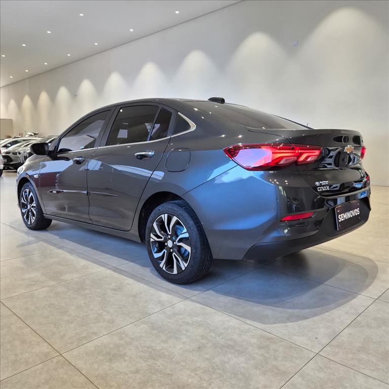 ONIX PLUS 1.0 TURBO FLEX PREMIER AUTOMÁTICO5