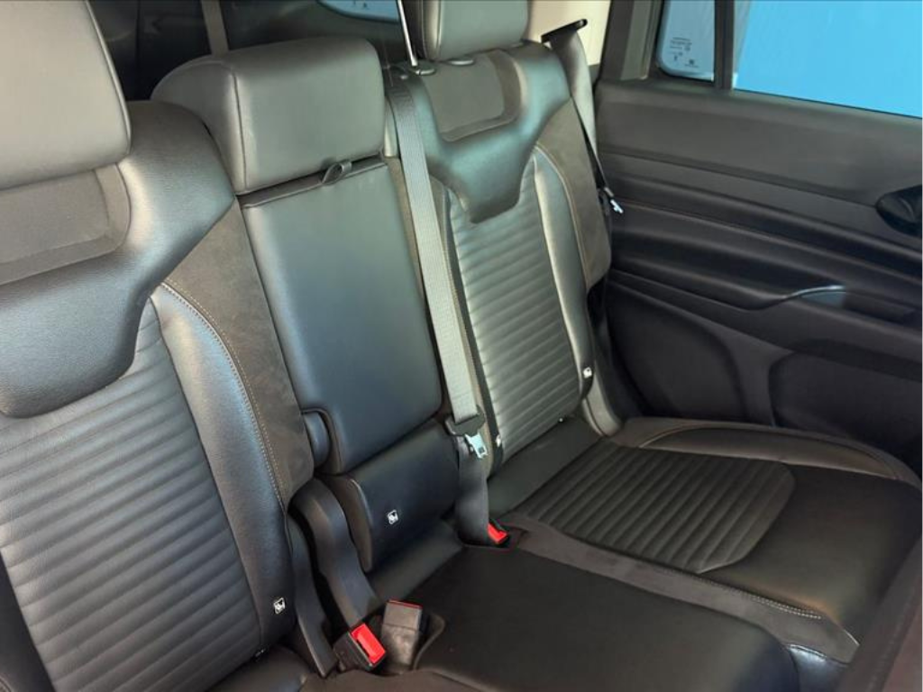 COMMANDER 1.3 T270 TURBO FLEX LIMITED AT614