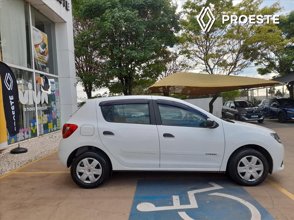 SANDERO 1.0 12V SCE FLEX AUTHENTIQUE MANUAL9